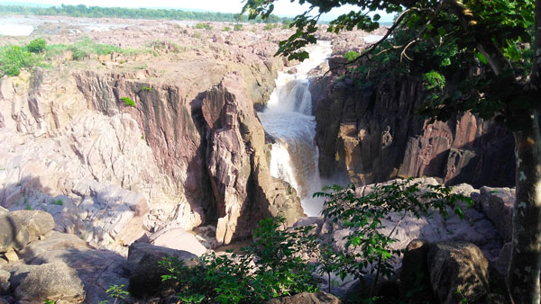 raneh-waterfall-khajuraho